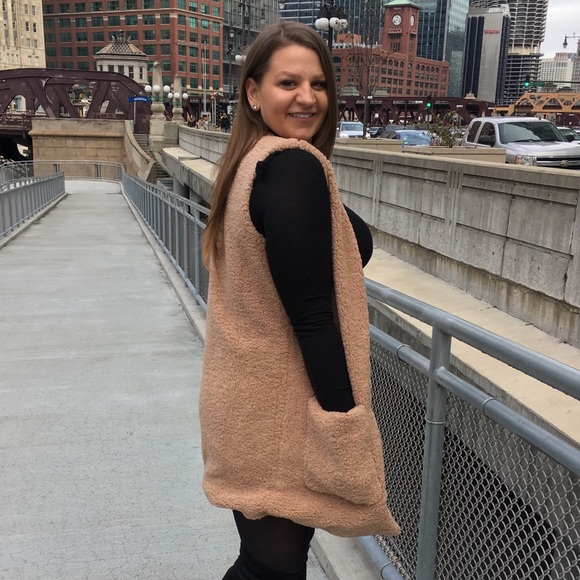 LAST ONE! Teddy vest - Picture 3 of 3